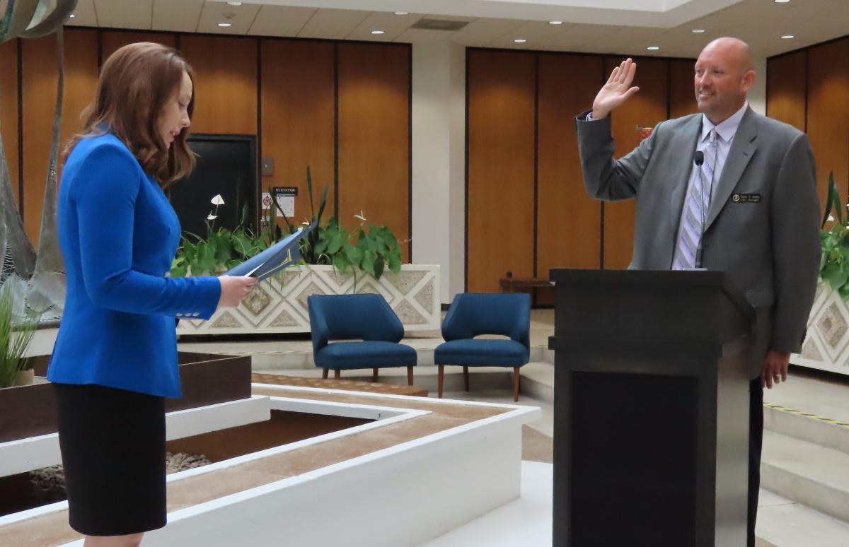 Swearing-in of City Manager Daron Jordan